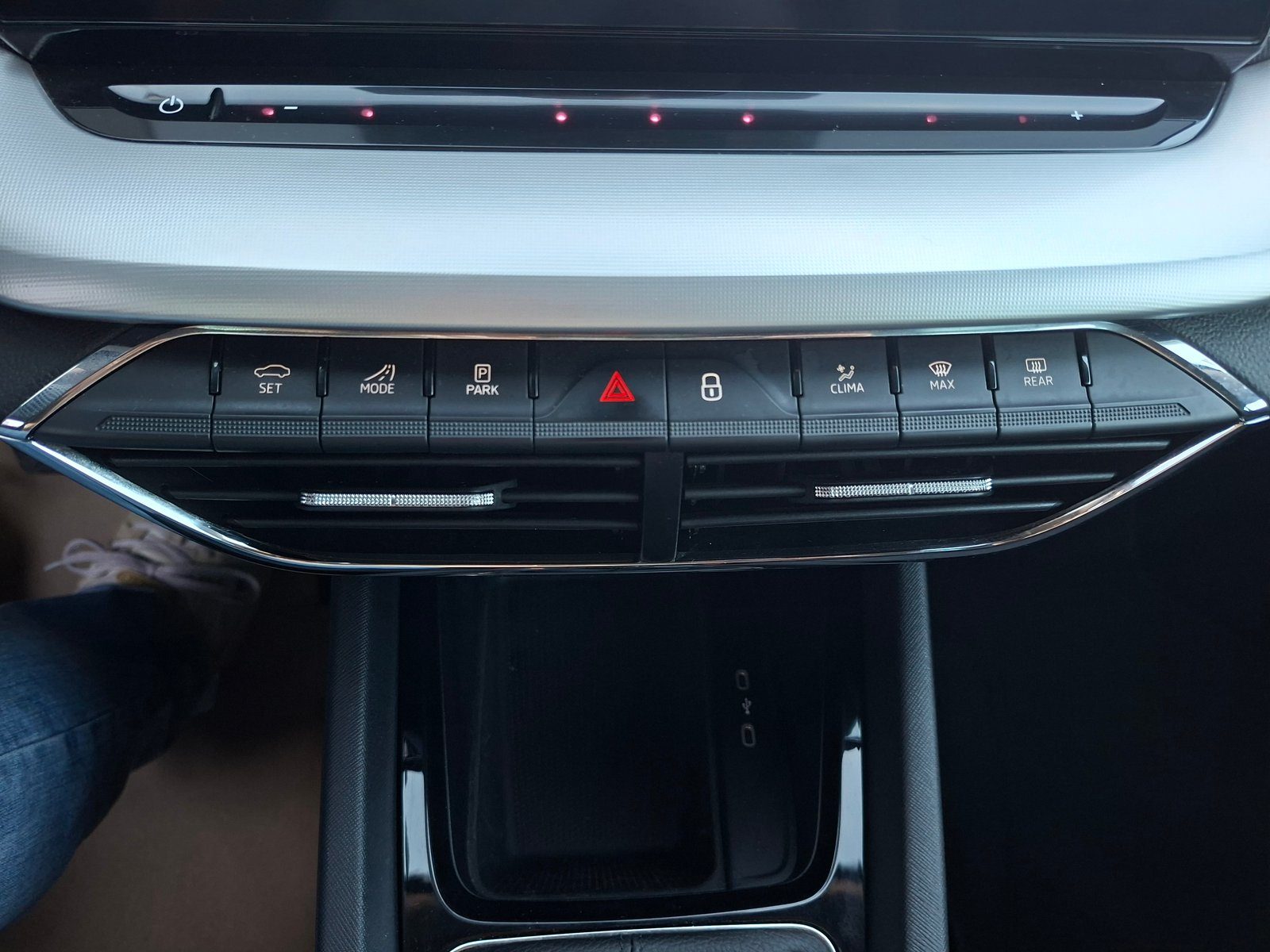 2024 Škoda Octavia — fotografija 16