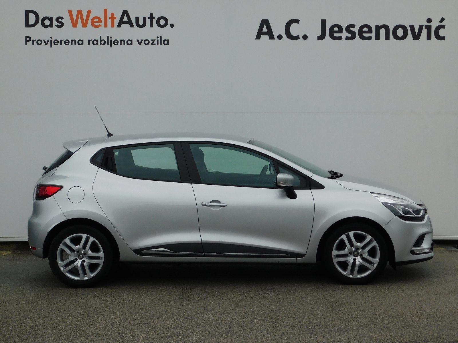 2019 Renault Clio — fotografija 4