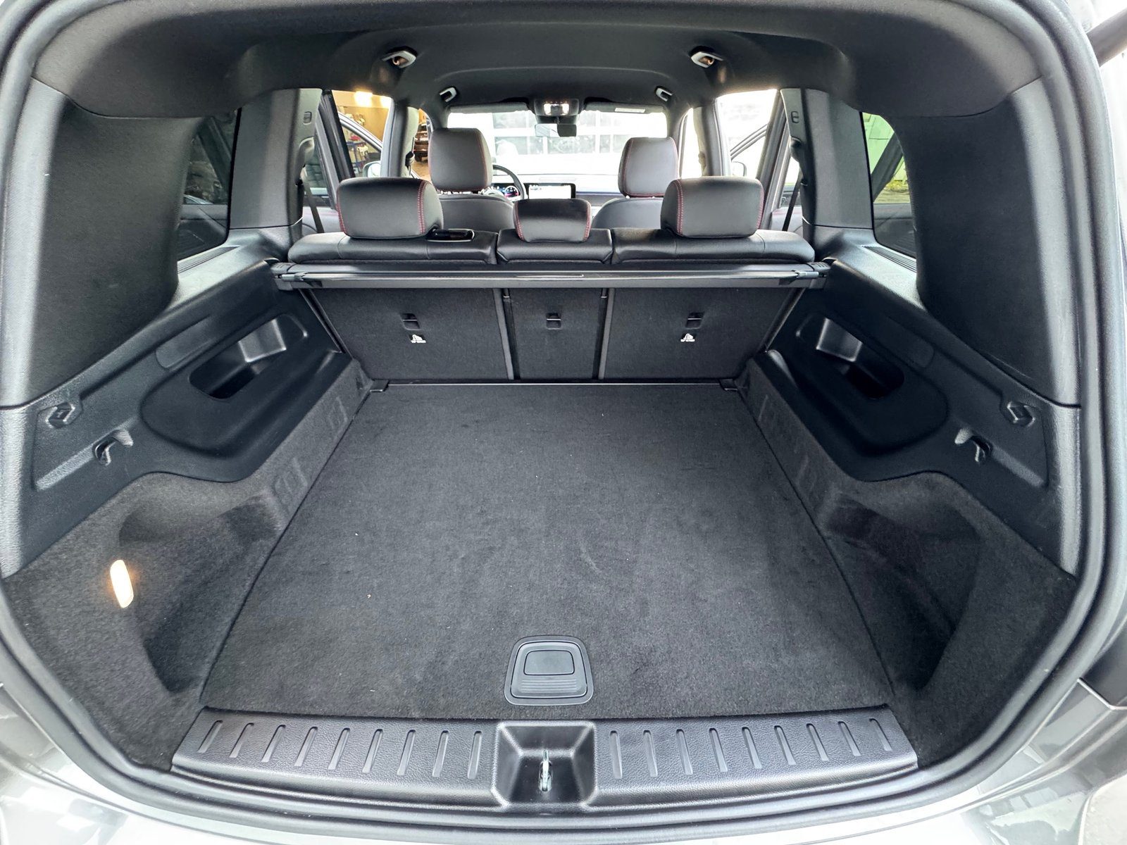 2024 Mercedes-Benz GLB — fotografija 18