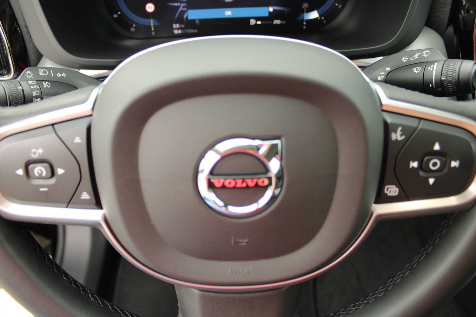 2022 Volvo XC60 — fotografija 15
