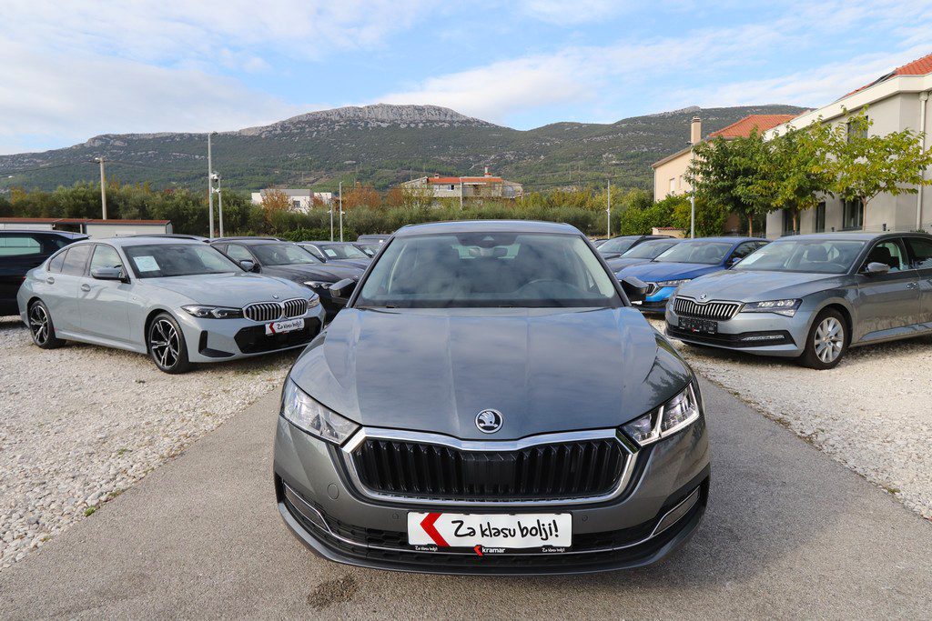2024 Škoda Octavia — fotografija 4