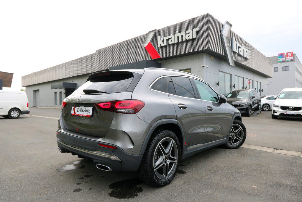 2020 Mercedes-Benz GLA AMG Line — fotografija 16