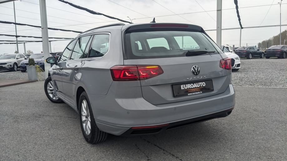 2022 Volkswagen Passat — fotografija 4