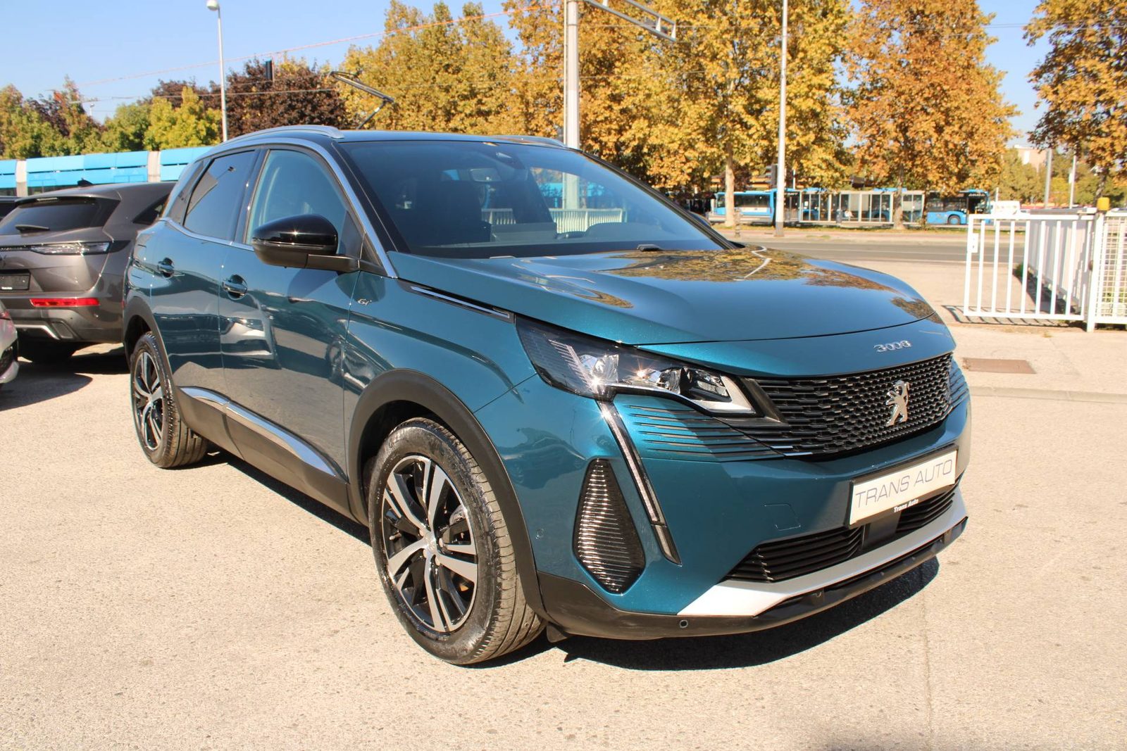 2023 Peugeot 3008 — fotografija 3
