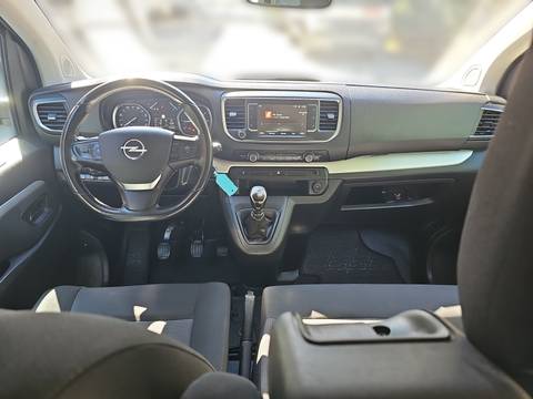 2021 Opel Zafira — sličica 18
