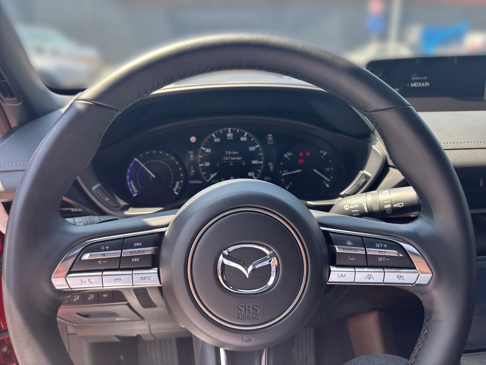 2024 Mazda MX-30 — fotografija 17