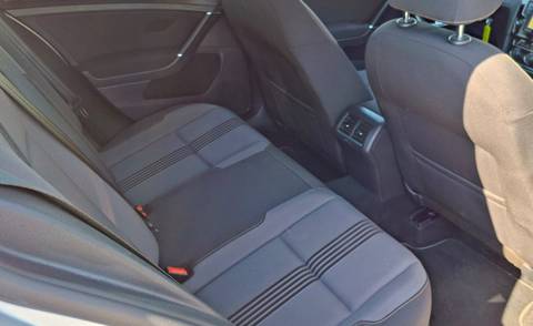 2016 Volkswagen Golf — sličica 12
