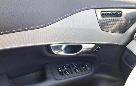 2023 Volvo XC90 — sličica 17
