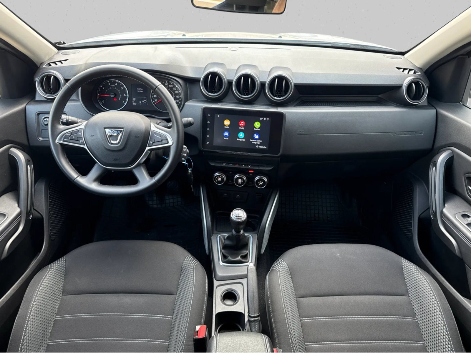 2022 Dacia Duster — fotografija 9