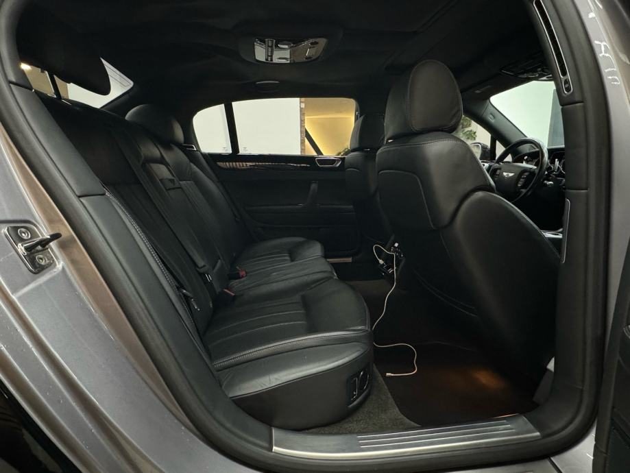 2007 Bentley Flying Spur — fotografija 15