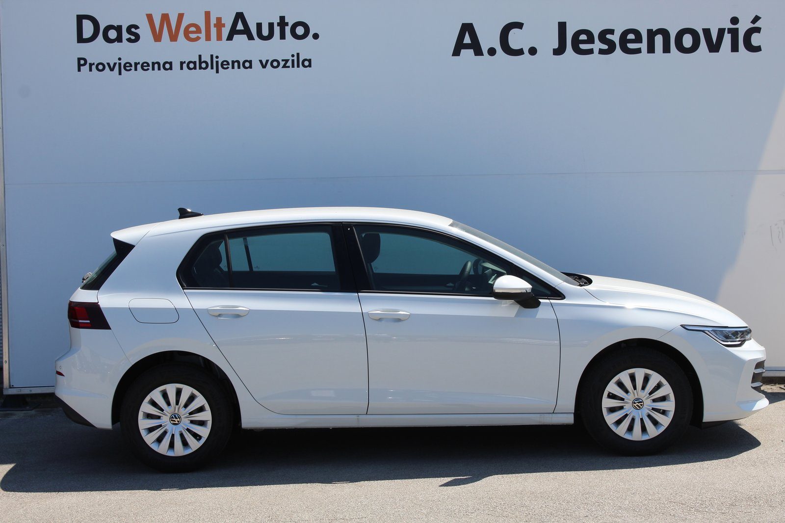 2026 Volkswagen Golf — fotografija 4