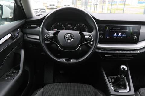 2022 Škoda Octavia — sličica 10
