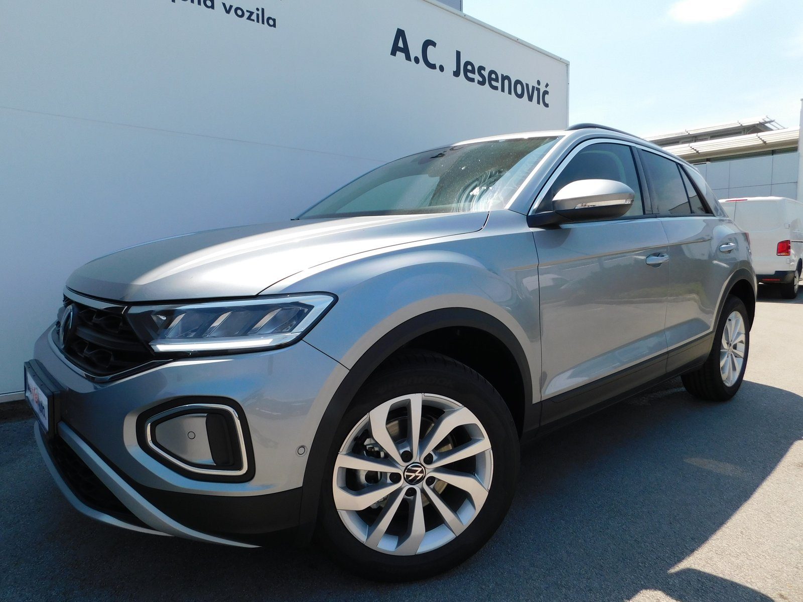 2025 Volkswagen T-Roc — fotografija 7