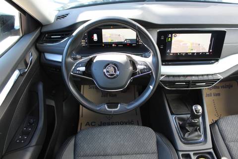2020 Škoda Octavia Combi — sličica 10