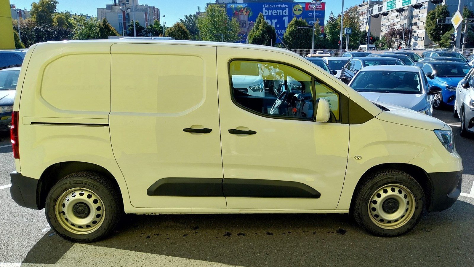 2021 Opel Combo van — fotografija 7
