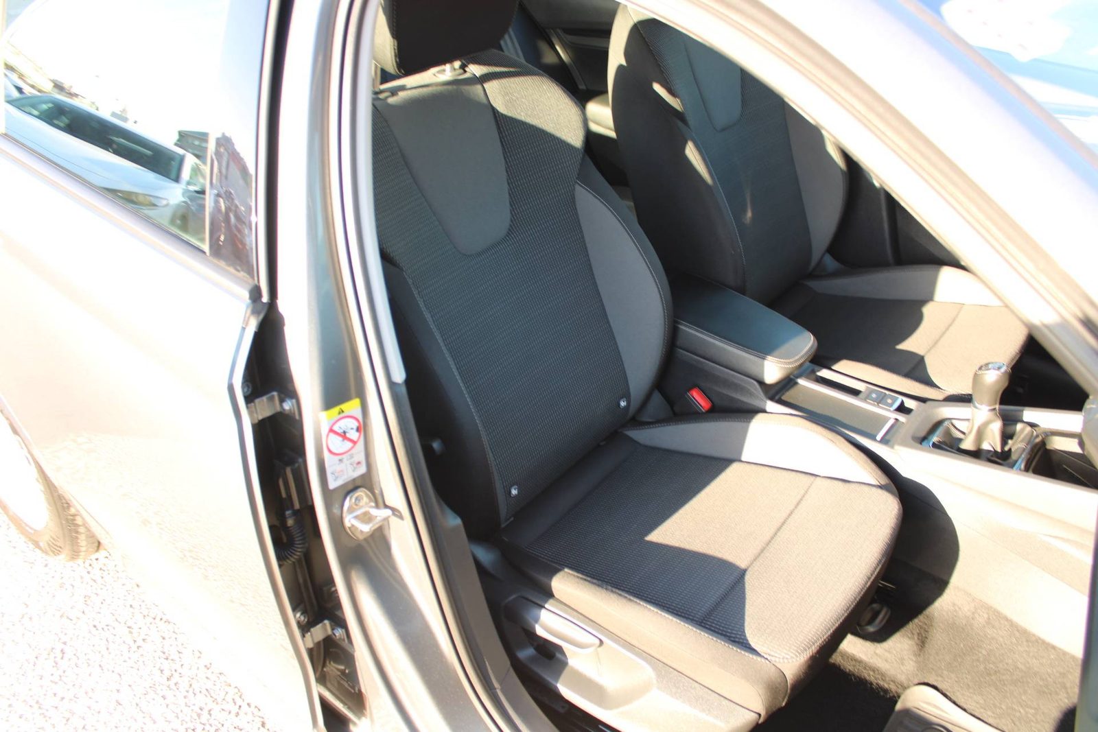 2022 Škoda Octavia Combi — fotografija 12