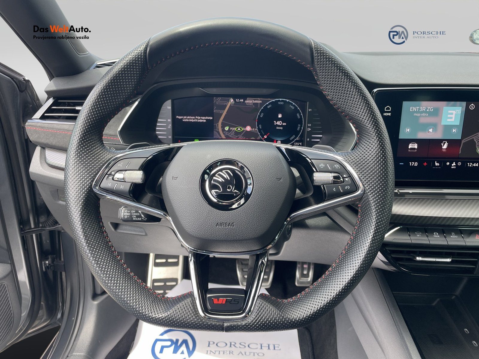 2023 Škoda Octavia — fotografija 14