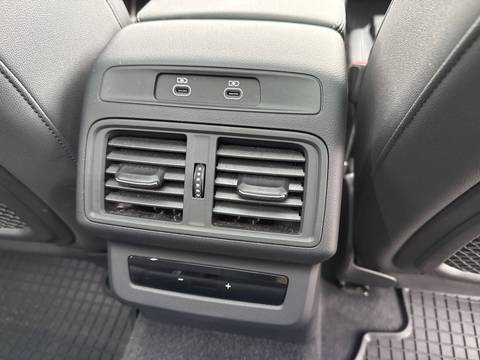 2025 Audi Q5 — sličica 26
