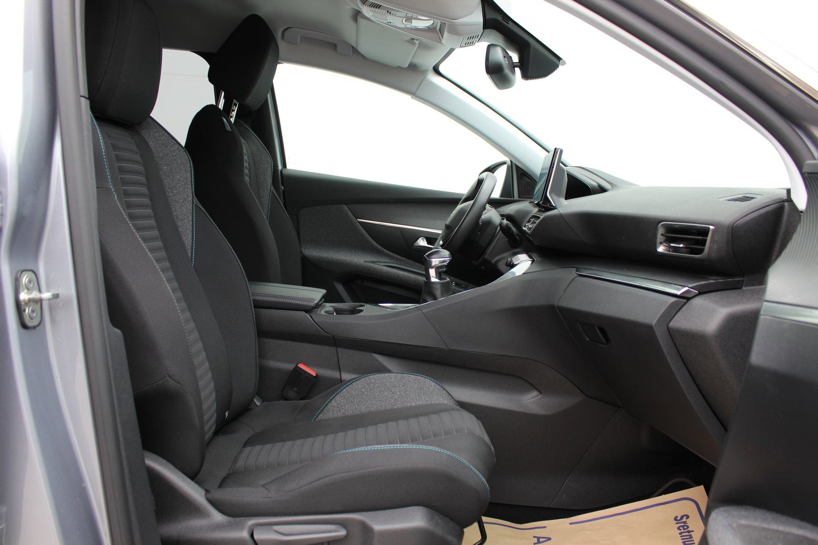 2022 Peugeot 3008 — fotografija 12