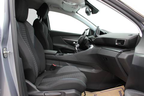 2022 Peugeot 3008 — sličica 12