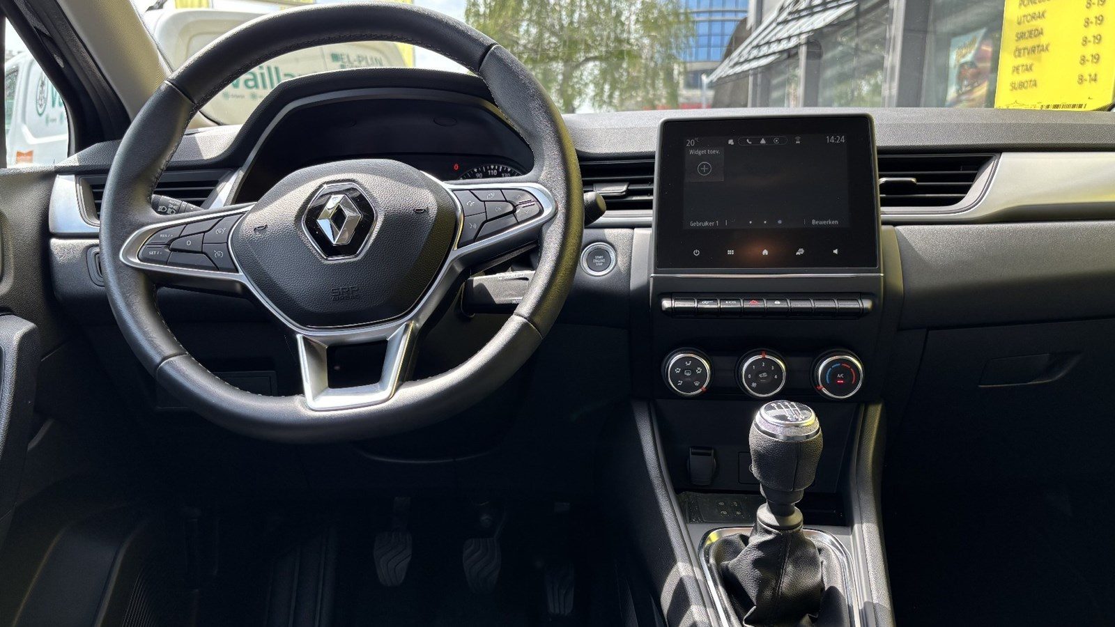 2023 Renault Captur — fotografija 11