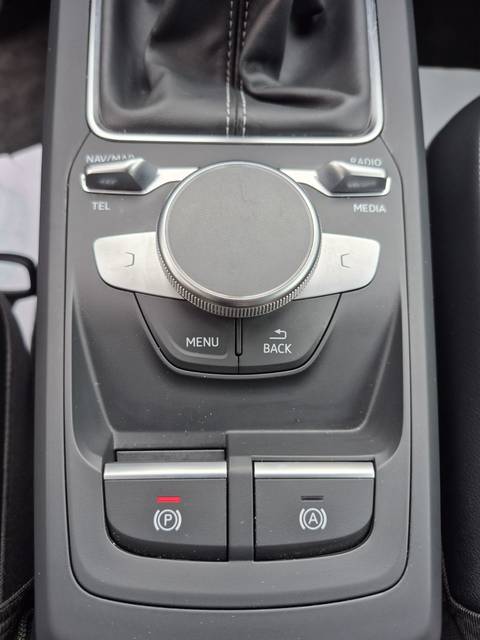 2024 Audi Q2 S line — sličica 9