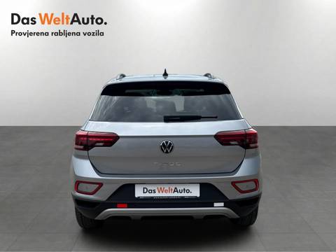 2023 Volkswagen T-Roc — sličica 4