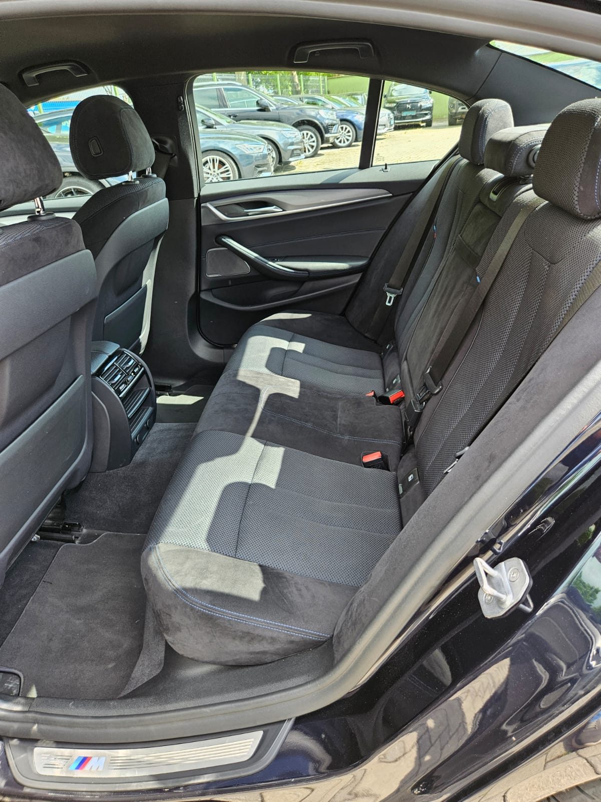 2018 BMW Serija 5 — fotografija 22