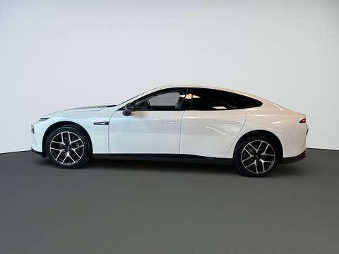 2025 XPENG P7 — sličica 8