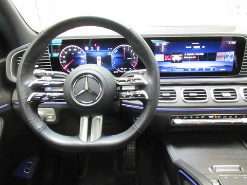 2025 Mercedes-Benz GLE — sličica 16