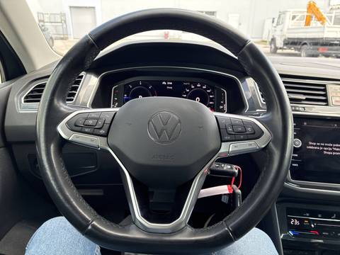 2022 Volkswagen Tiguan — sličica 21
