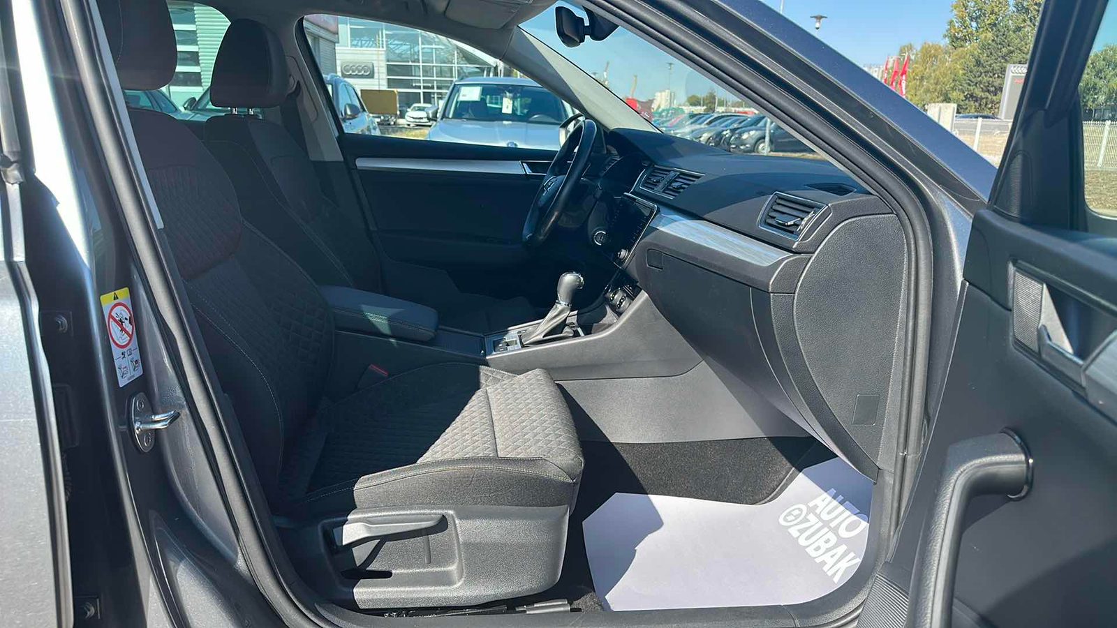 2022 Škoda Superb Combi — fotografija 9