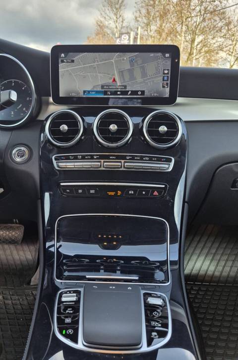2020 Mercedes-Benz GLC — sličica 22
