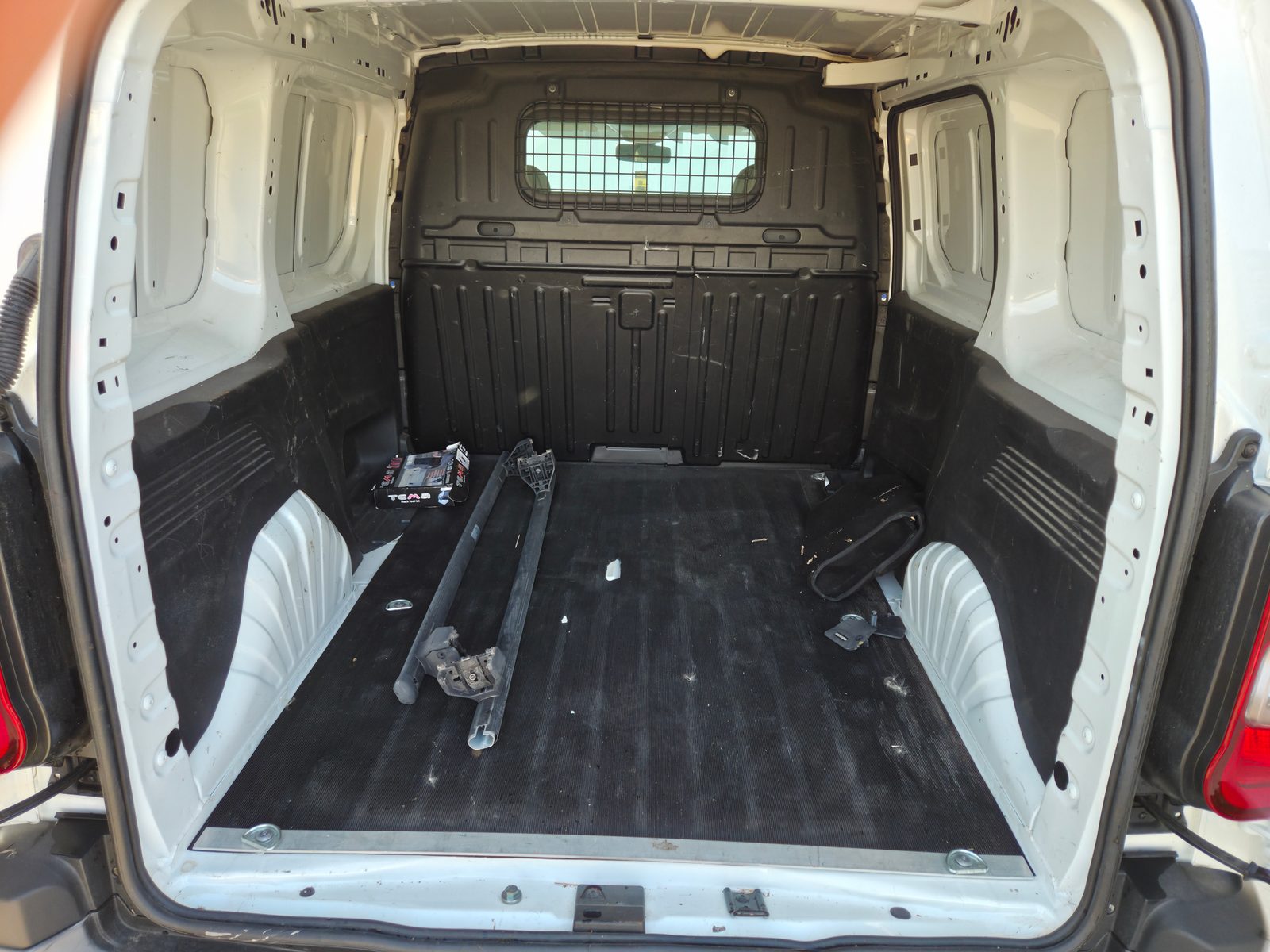 2020 Opel Combo — fotografija 13
