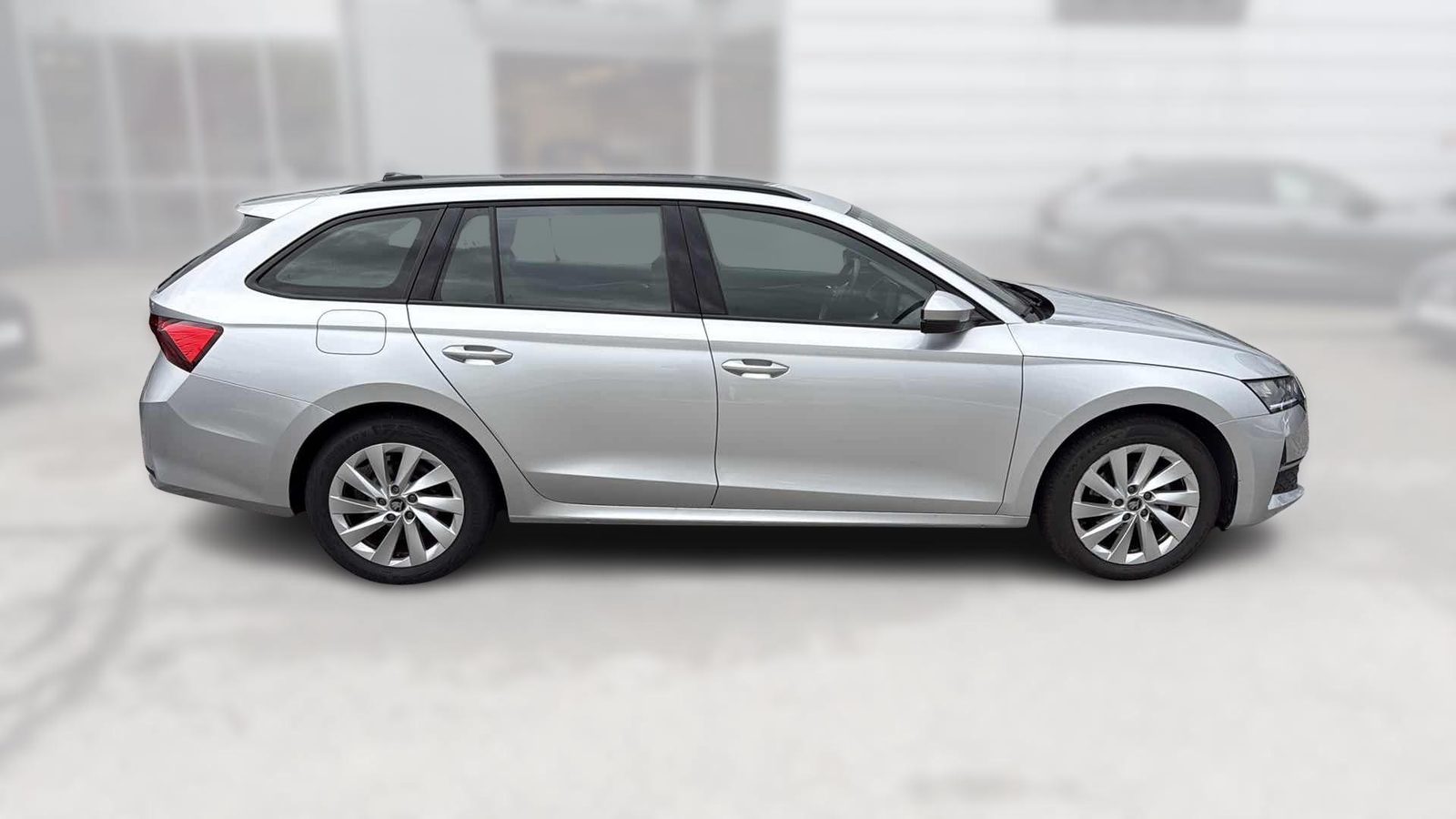 2024 Škoda Octavia Combi — fotografija 8