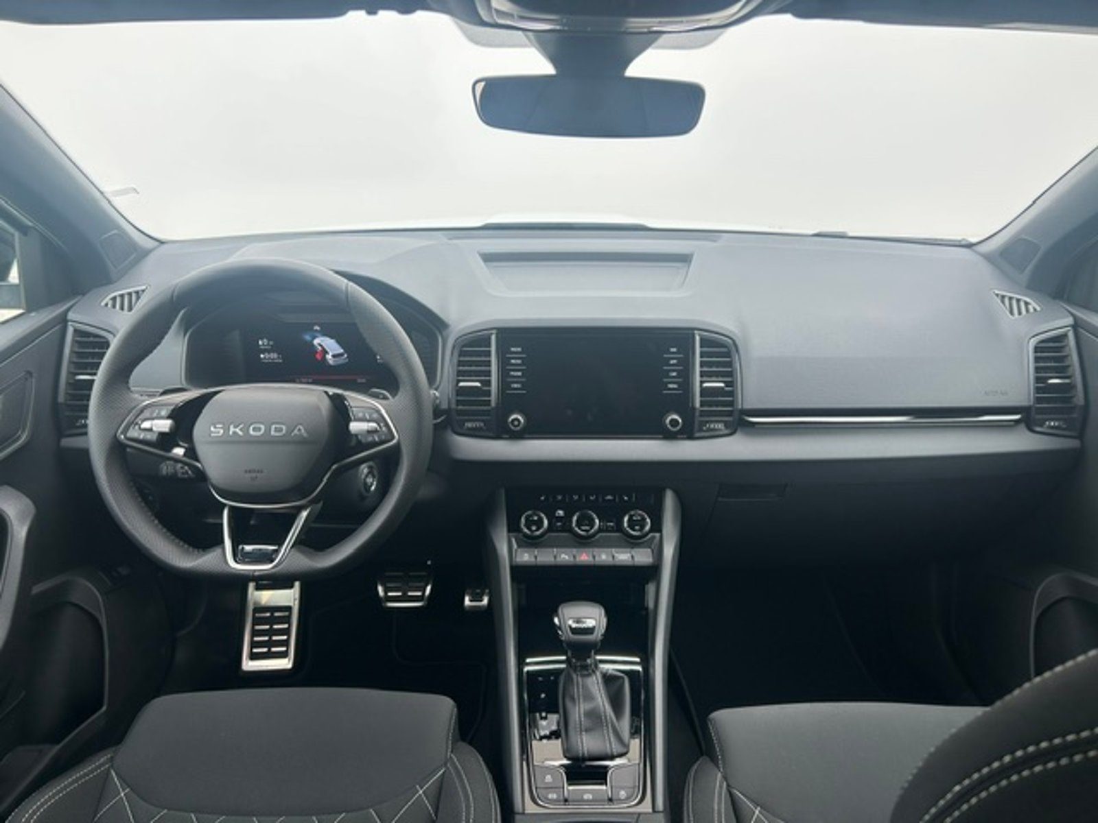 2026 Škoda Karoq — fotografija 8