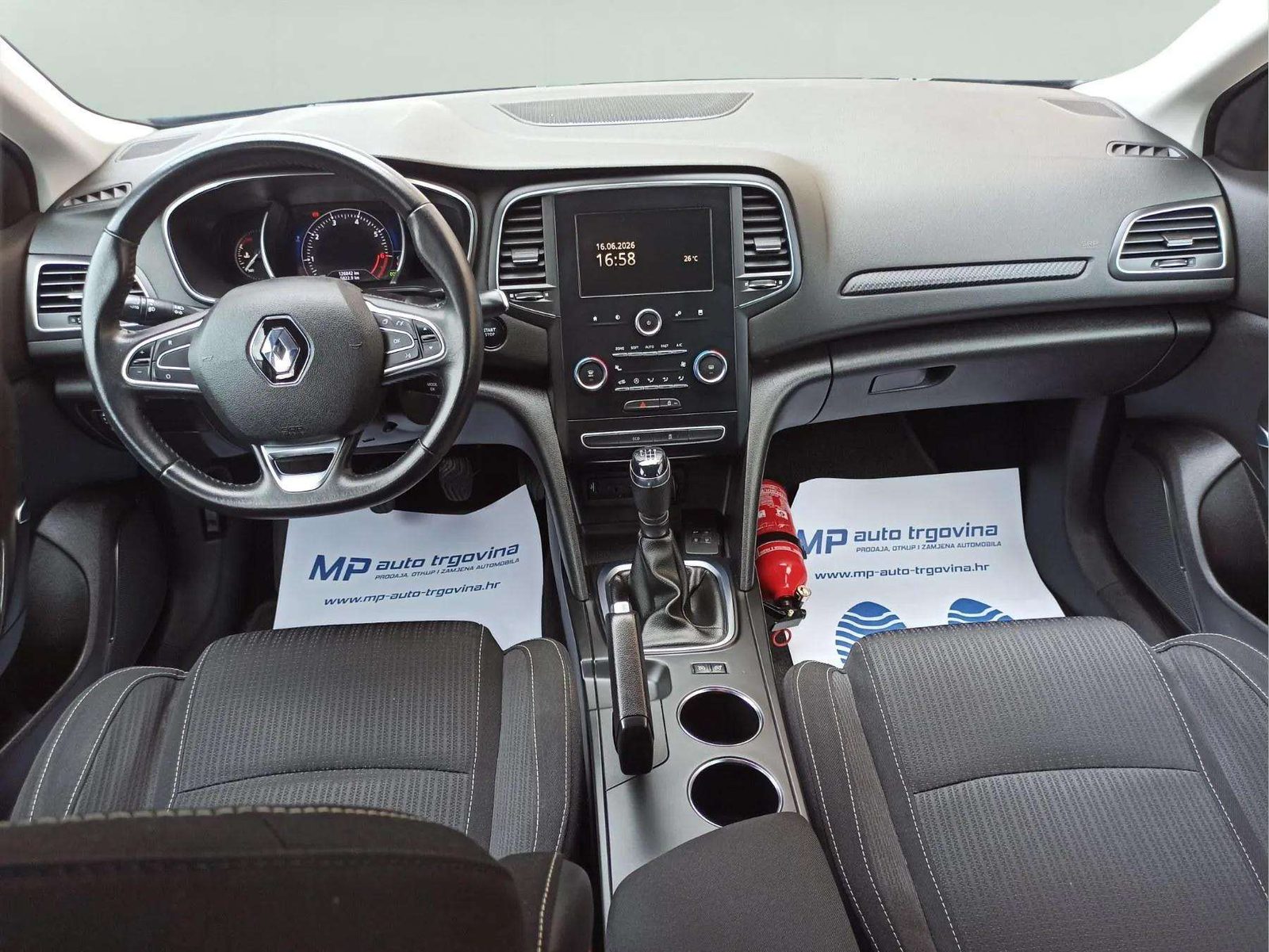 2018 Renault Megane Grandtour — fotografija 16