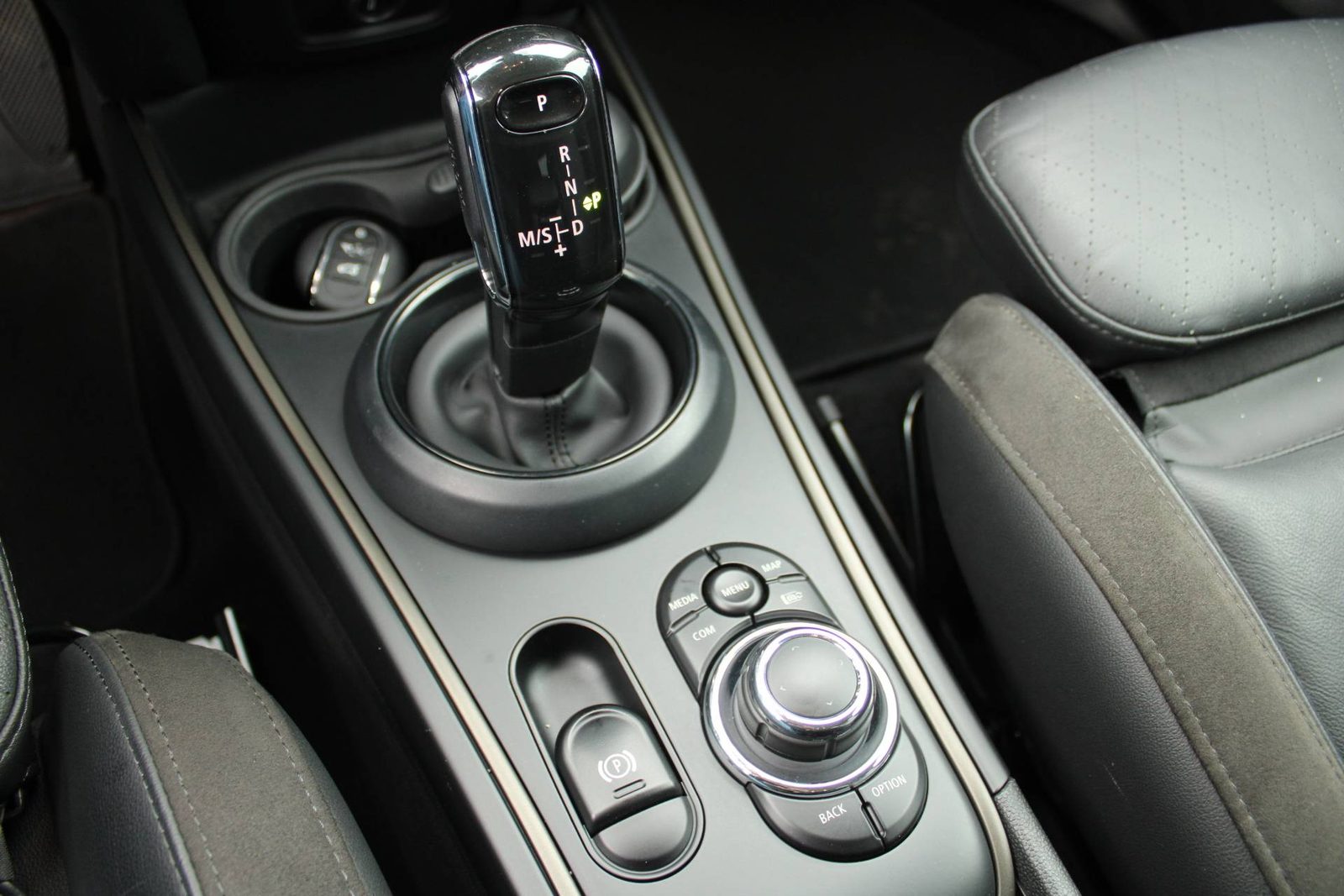 2023 Mini Countryman — fotografija 18