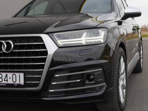 2015 Audi Q7 — sličica 4