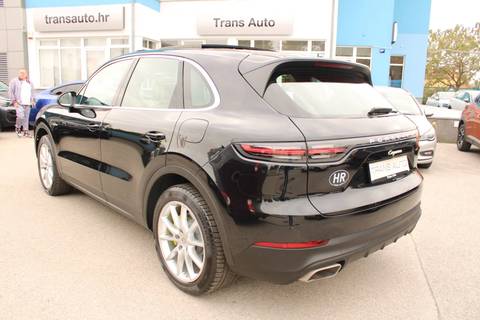 2021 Porsche Cayenne — sličica 7