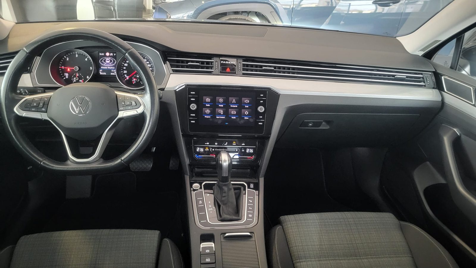 2021 Volkswagen Passat — fotografija 17