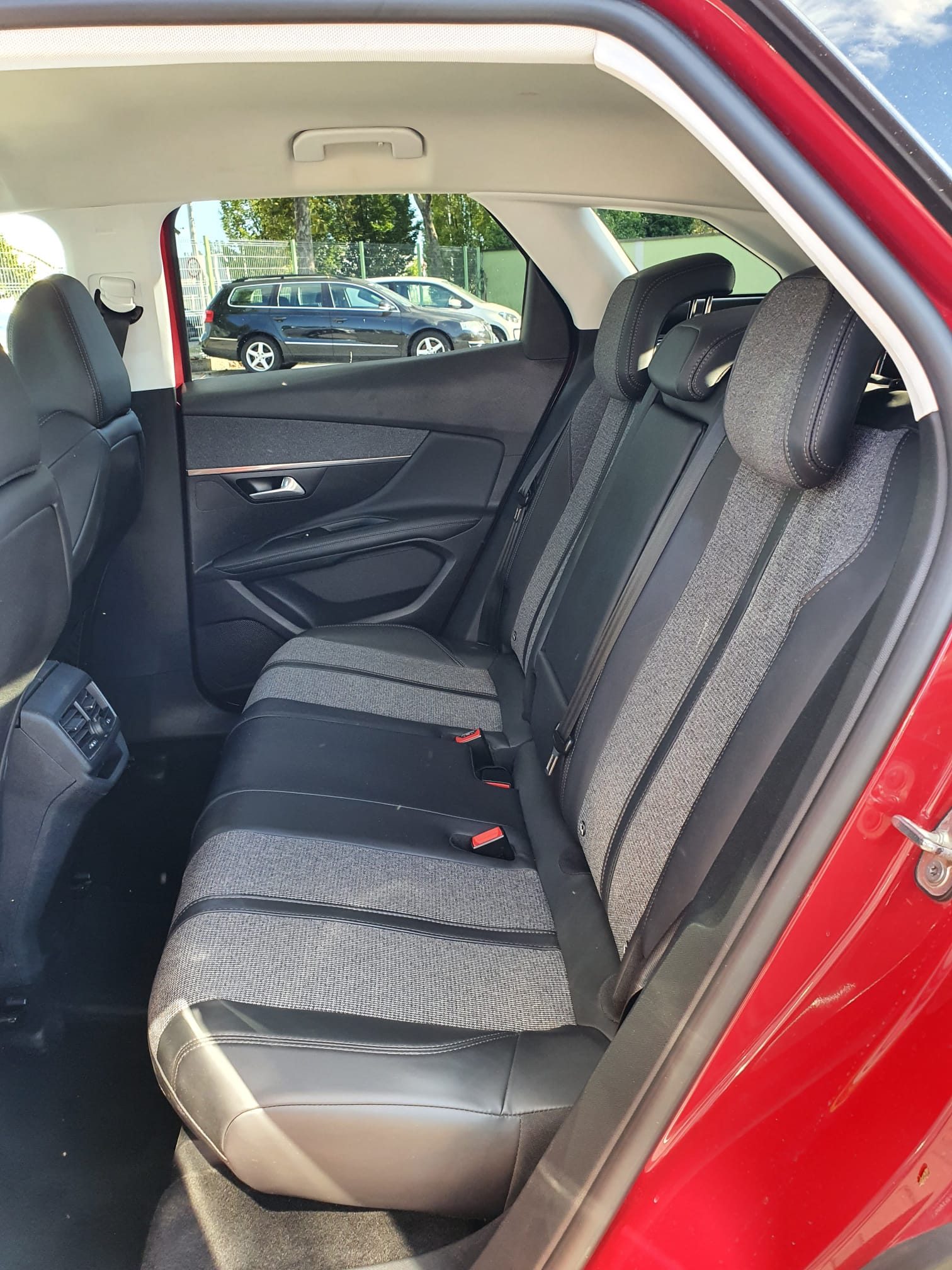 2017 Peugeot 3008 — fotografija 10