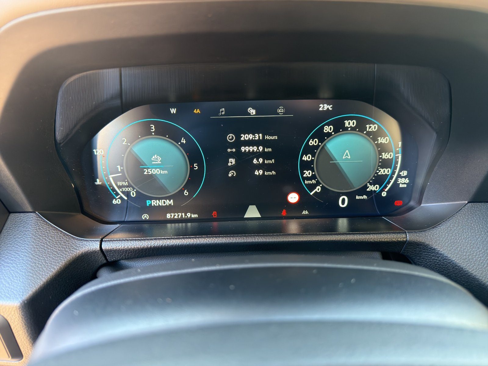 2023 Volkswagen Amarok — fotografija 14