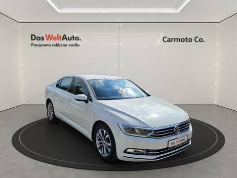 2019 Volkswagen Passat — sličica 7