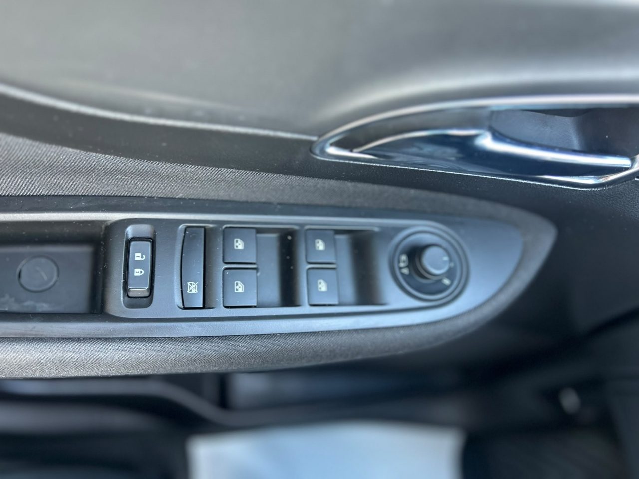 2015 Opel Mokka — fotografija 8