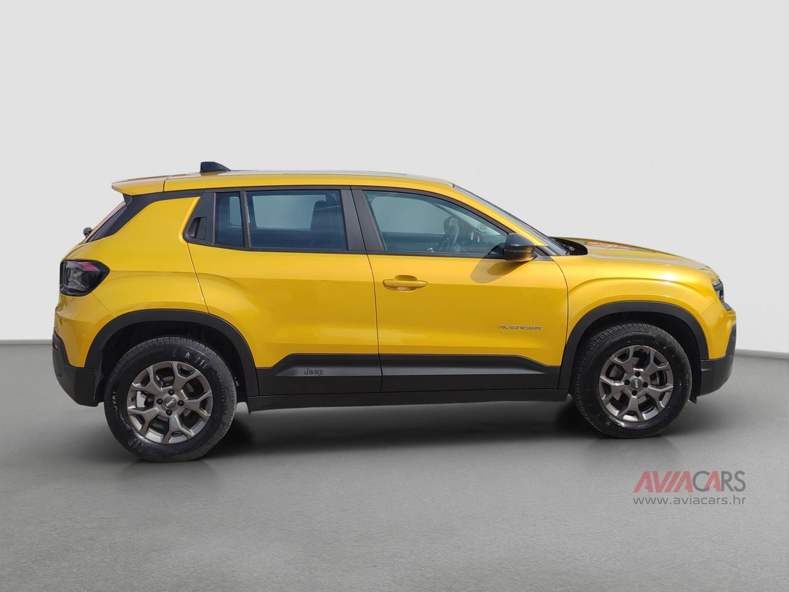 2024 Jeep Avenger — fotografija 8