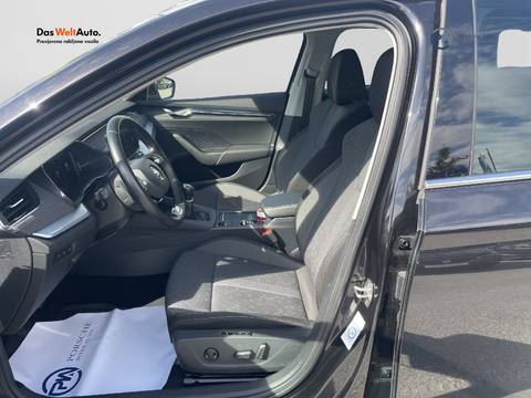 2020 Škoda Octavia Combi — sličica 9