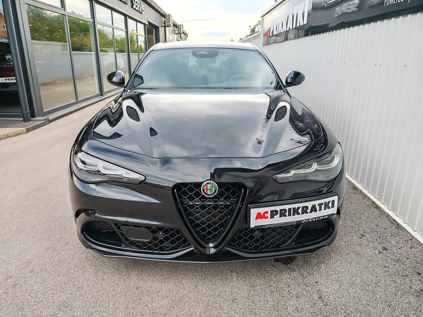 2026 Alfa Romeo Giulia QV — fotografija 4