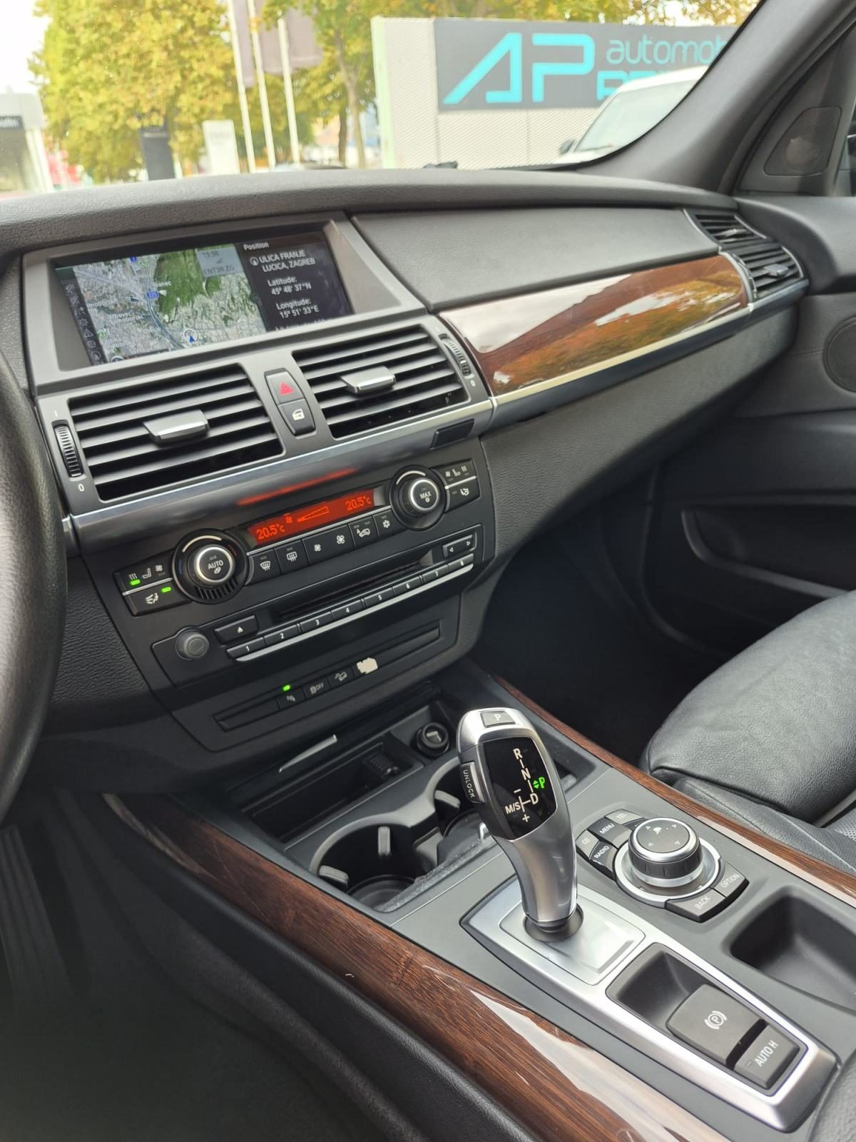 2011 BMW X5 — fotografija 21