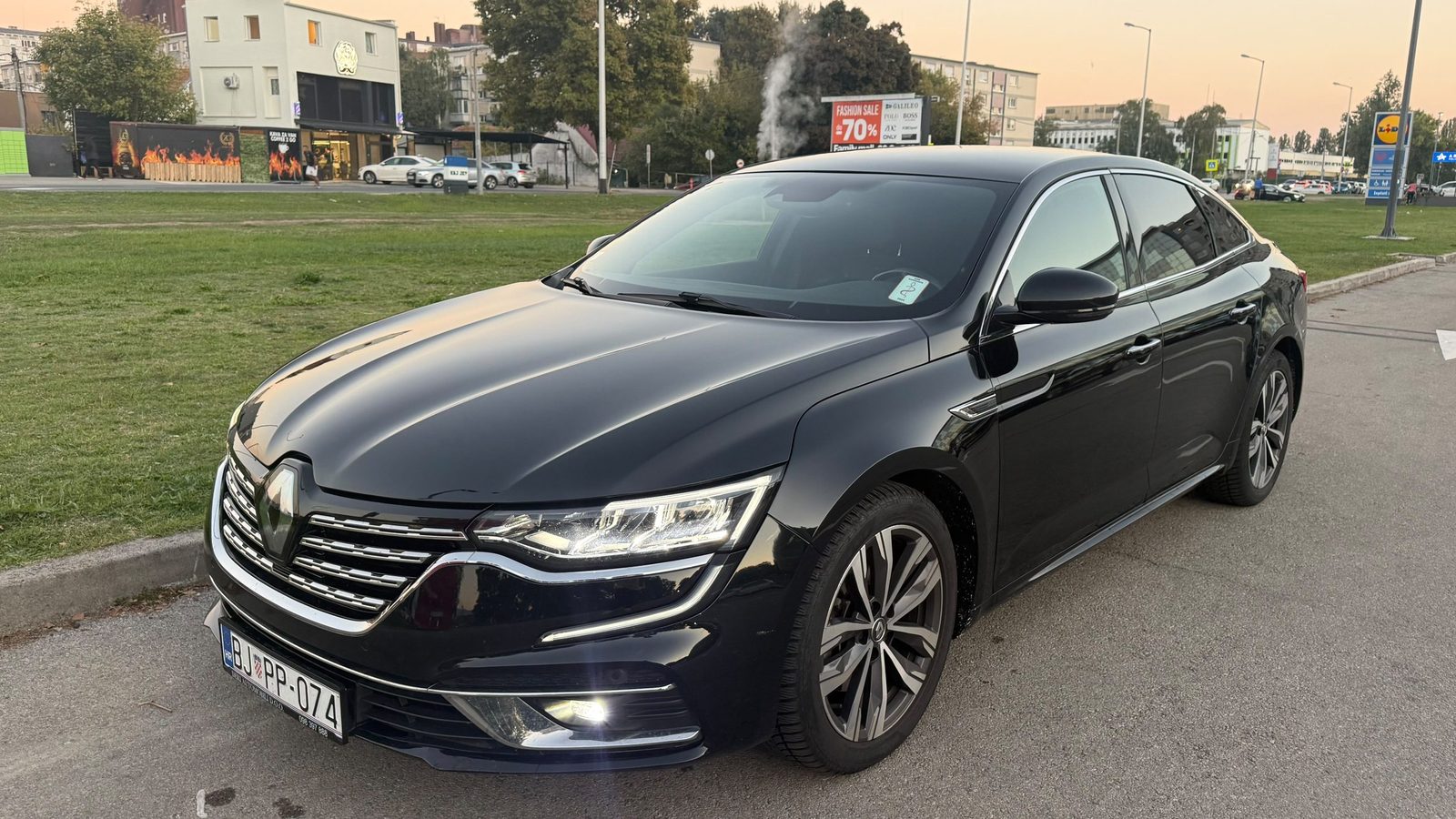 2021 Renault Talisman — fotografija 30